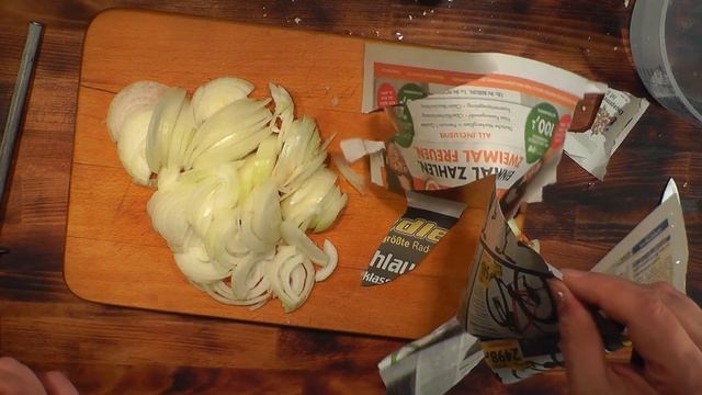 Бешбармак немецкий. Рецепт как приготовить мясо и тесто - вкусно и просто. Интересная и хорошая еда смотреть онлайн