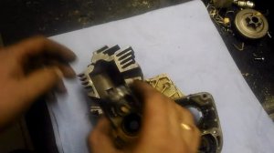 Как работает стопор поршня