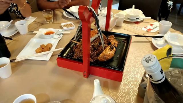 CRAB CRAVING SATISFIED/HAPPY 64th BIRTHDAY GRANDMA смотреть онлайн