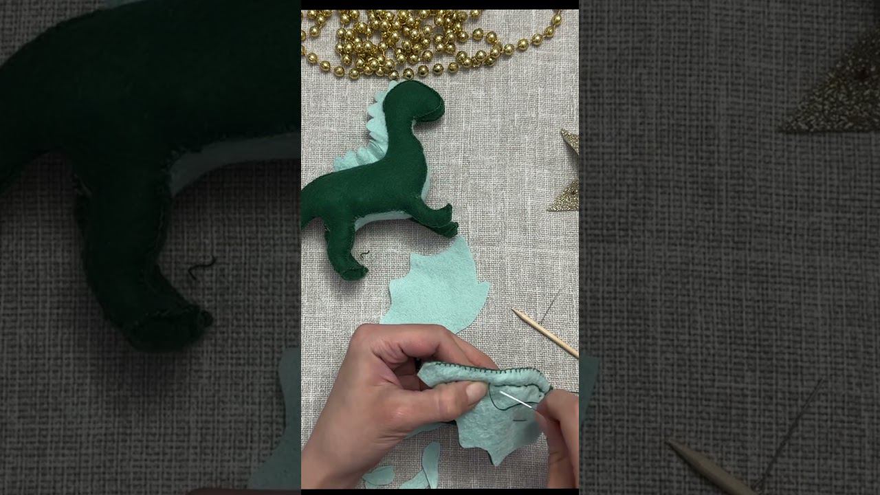 Дракон из фетра/ Символ года своими руками/Dragon Symbol of the year #diy #christmasdiy #tutorial смотреть онлайн