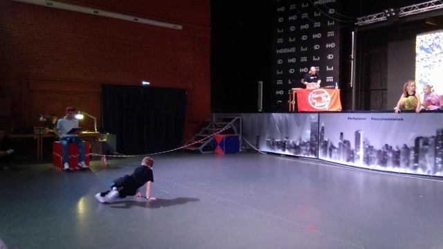 Хип-Хоп Настройка 2022 - BBoy Raff (Брейкинг соло 7-9 лет) смотреть онлайн