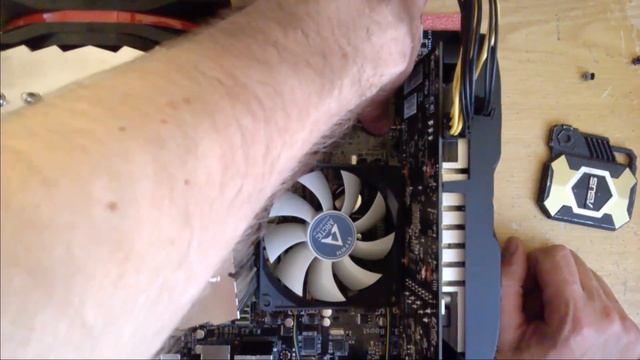 Материнка с Алиэкспресс. SABERTOOTH 990FX R2.0 - горит cpu led, не запускается БИОС смотреть онлайн