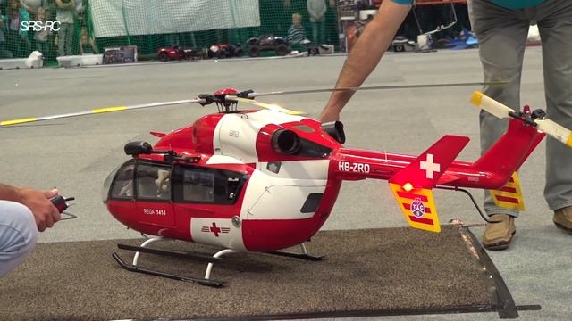 INCREDIBLE RC TURBINE INDOOR FLIGHT// REAL RC FIRE TURBINE HELICOPTER REGA EC 145// MESSE RIED смотреть онлайн