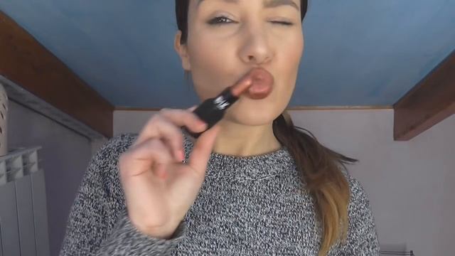 Mulac Metal Matte Groovy Lipsticks | Swatches & Review смотреть онлайн