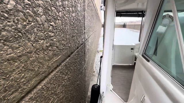 Tips for Locking your boat (Fenders, Bollards and lines) смотреть онлайн