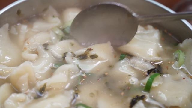 Korean Hand-pulled Dough Soup And Chopped Noodles - Korean Street Food