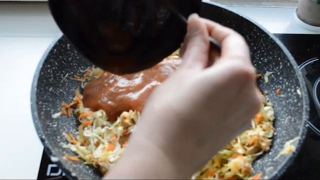 Рецепт "Тушеная капуста с мясом" смотреть онлайн