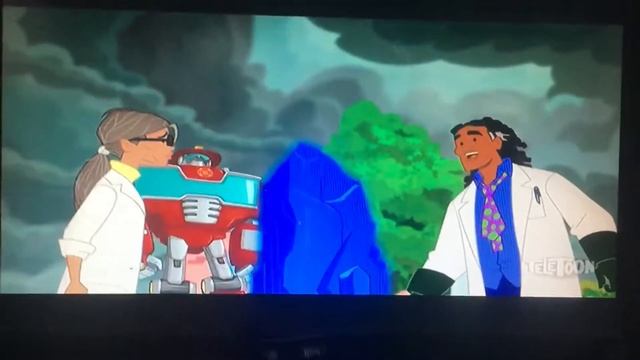 Sidekick - S05E19 The Island has Vanished “The Island is Sacrifice Part 1” смотреть онлайн