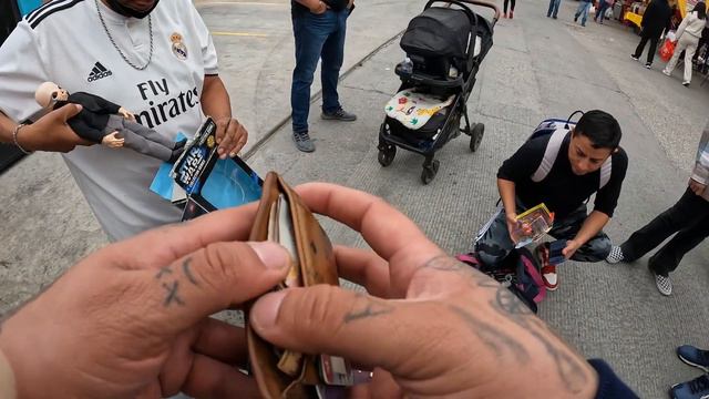Descubrí un Nike de $500 en el tianguis смотреть онлайн