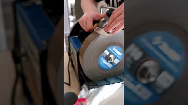 Нюансы заточи на станке Зубр и тормекойдах. Снимаем за усенку ? смотреть онлайн