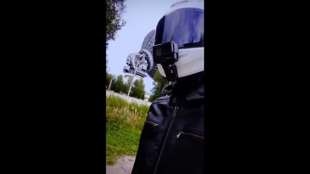 Мой приятный сезон, человек и мотоцикл! смотреть онлайн