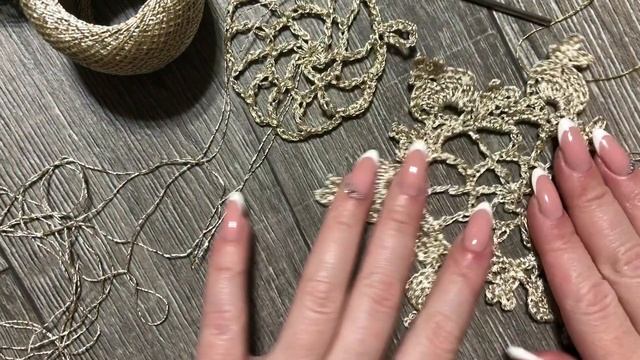 Вязаная снежинка.Ёлочная игрушка крючком. смотреть онлайн