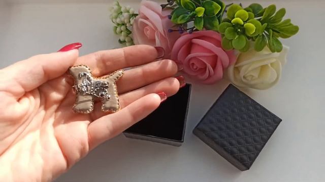 Брошь "Собачка" смотреть онлайн