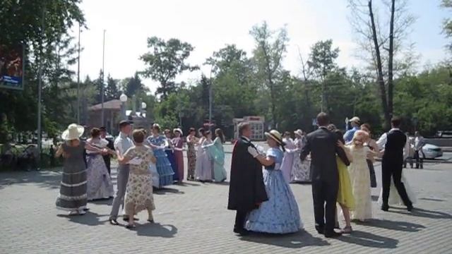 Испанский вальс у Драмтеатра 5 июля смотреть онлайн