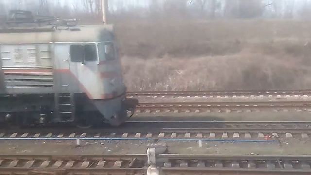 ВЛ8м-590 на станции Иловайск смотреть онлайн