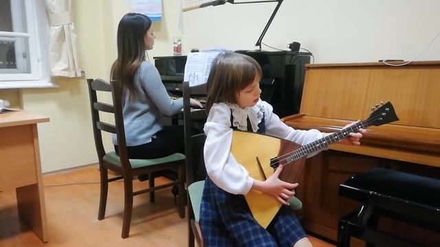 Т. Захарьина "Маленький вальс" смотреть онлайн