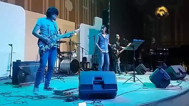 CATROCK BAND. Performance: Dust In The Wind -Song by KANSAS смотреть онлайн