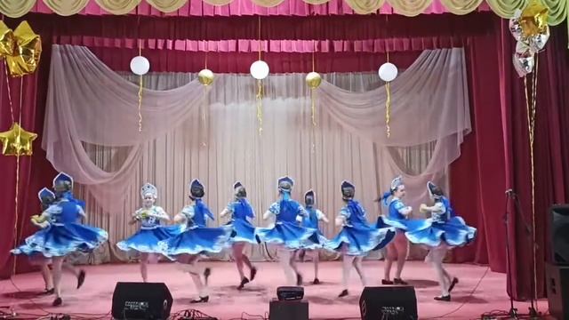 1. "Приглашение на чаепитие". 2."Тарантелла" смотреть онлайн