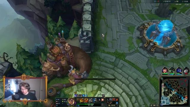 The Funniest League of Legends Game You Will Ever Witness смотреть онлайн