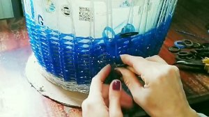 Как добавлять двойные стойки в плетении дна из пластиковых бутылок. МК корзина