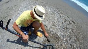 С металлоискателем go find в Турции. Пляжный коп.