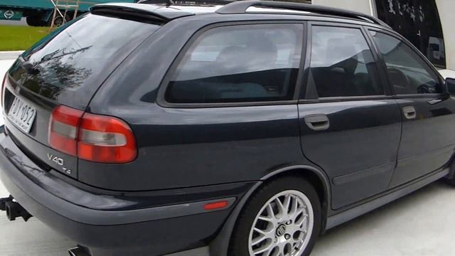 Volvo V40 T4 смотреть онлайн