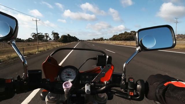 DUCATI Monster 600 Beginner's review_what is it like to learn riding on one смотреть онлайн