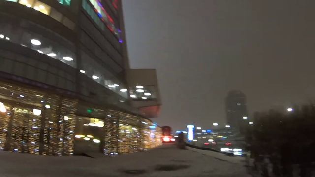Москва. Москва-сити. Снег и изморось 12 декабря 2021. Moscow. Moscow - city. Snow and smooch. смотреть онлайн