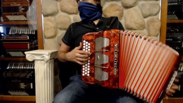 4129 - Red Delicia Favorit III Steirische Diatonic Button Accordion GCF MMM 37 12 $799 смотреть онлайн