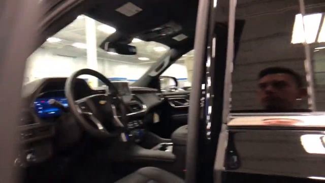 2023 Chevrolet Suburban Lake Bluff, Lake Forest, Libertyville, Waukegan, Gurnee, IL C5090 смотреть онлайн