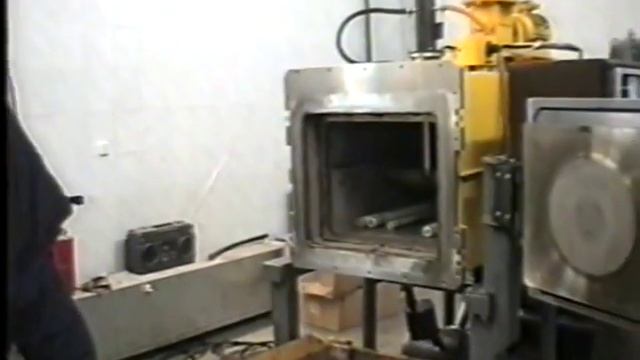 Установка по утилизации люминесцентных ламп и ртутьсодержащих отходов УРЛ-2М смотреть онлайн