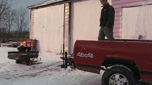 Pickup Truck Spring-loaded Bumper Step смотреть онлайн