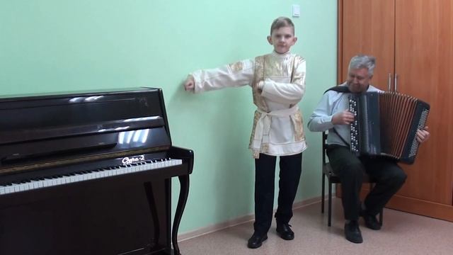 Котов Степан, детский ансамбль народной песни "Золотые ворота" МБУДО ДШИ №11, г.Новосибирск смотреть онлайн