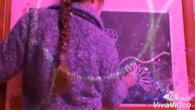 я рисую белым мелом на доске смотреть онлайн