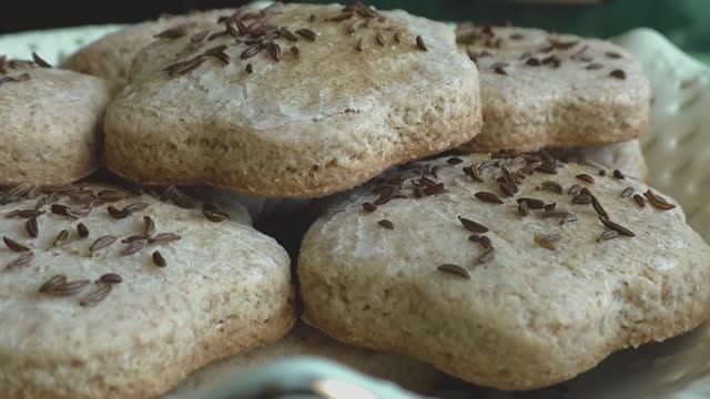 ржаное печенье.