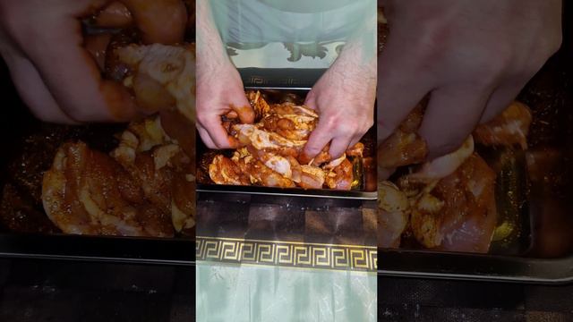 Сочный с хрустящей корочкой шашлык. смотреть онлайн