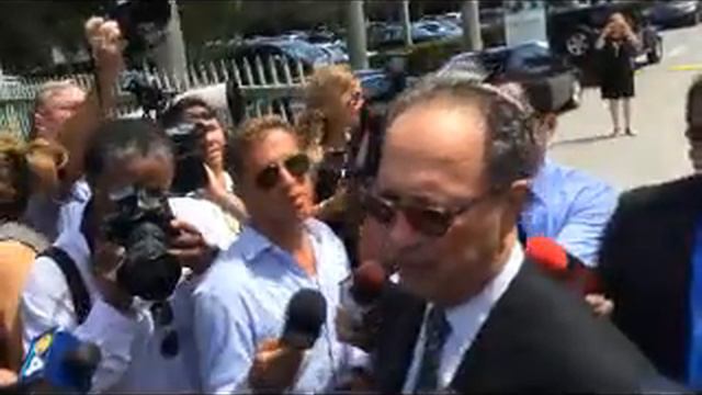 Rabbi Terry Bookman speaks after Steven Sotloff's memorial service смотреть онлайн