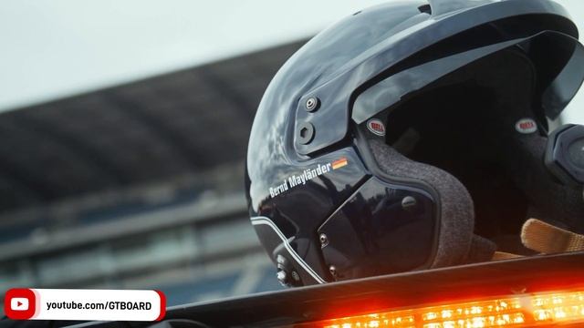 ?24 h Le Mans Safety Car Porsche 911 Turbo S or F1 Safety Car Mercedes AMG GT Black Series? смотреть онлайн