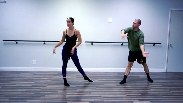 Beginner Contemporary Dance- Choreography with Miss Auti смотреть онлайн