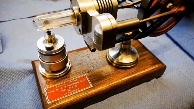 Stirling Engine смотреть онлайн