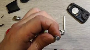 замена корпуса автомобильного ключа