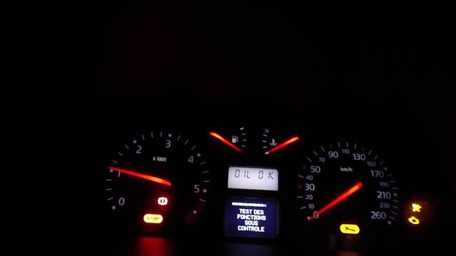 Renault Laguna II 1.9 DCI 2006.r Odpalanie Przy -1