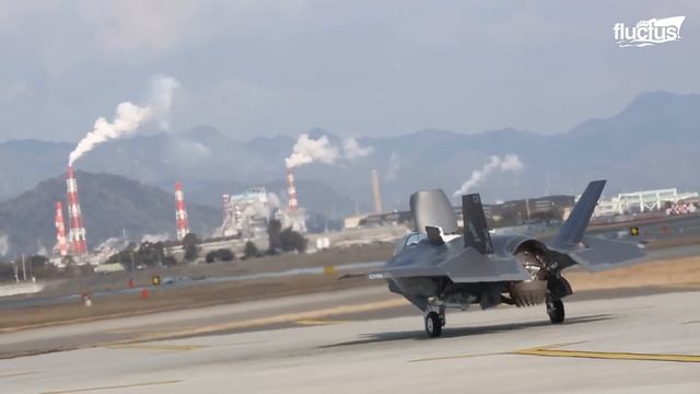 Inside the US Multi Billion $ Super Advanced F-35 Assembly Line смотреть онлайн