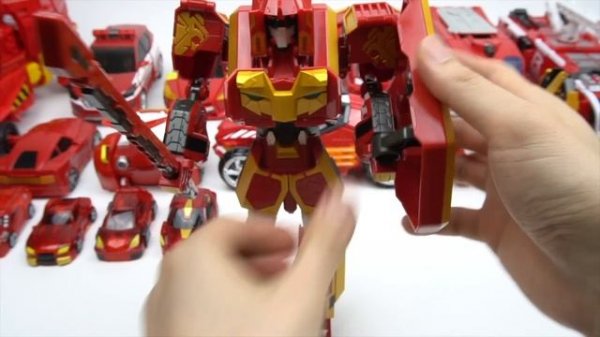 31 Red Transformers Robot Car Toys, Airplane Dinosaur Animal Car Transformers