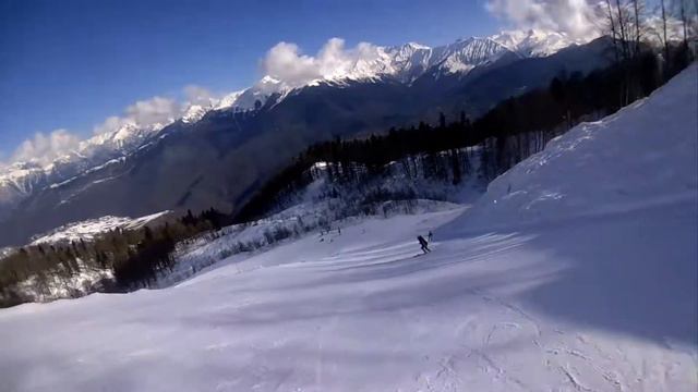 РОЗА - ХУТОР 8 МАРТА РОМА ЗИНА КСЮША смотреть онлайн