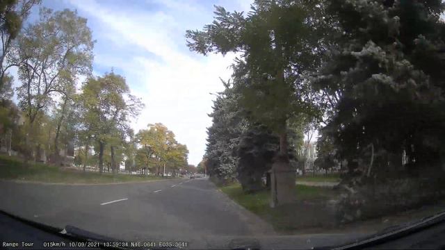 Луганск, ул. Луганская Правда. 2021/10/09 смотреть онлайн