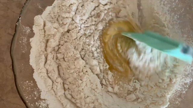 Մեղրով թխվածքաբլիթ - ամենահեշտ և արագ բաղադրատոմսը. pecheni ,mexrov смотреть онлайн