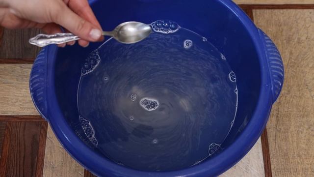 ПЯТКИ КАК У МЛАДЕНЦА ЗА 5 МИНУТ. Убрать - натоптыши, сухие мозоли, трещины на пятках! смотреть онлайн