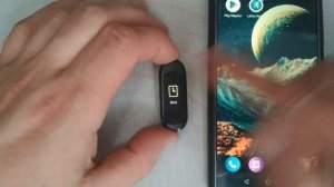 Браслет М4. Устанавливаем время на часах.