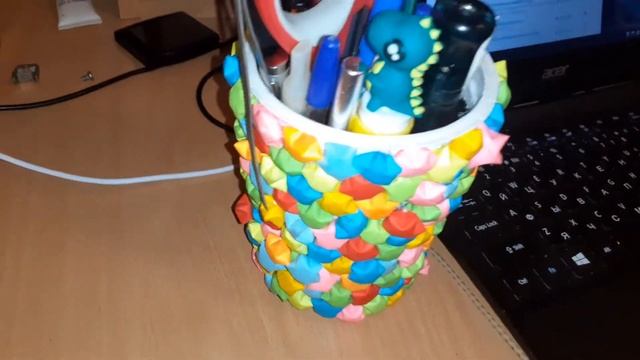 Декор стаканчика для карандашей оригами-звездочками :) смотреть онлайн